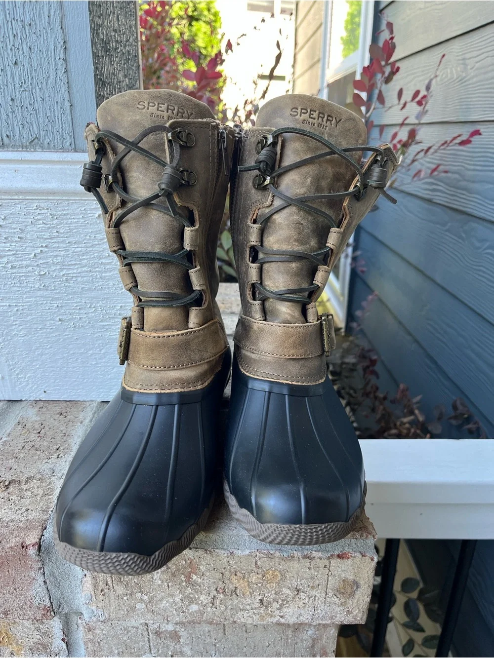 Sperry Top Sider Saltwater Misty Boot 9M